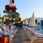 Mavi & Restaurant Szálloda 3*
