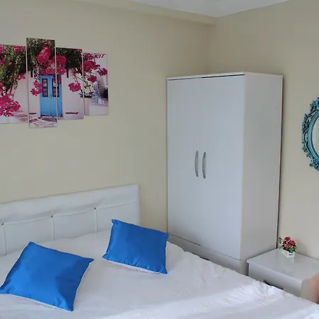 Mavi & Restaurant Szálloda