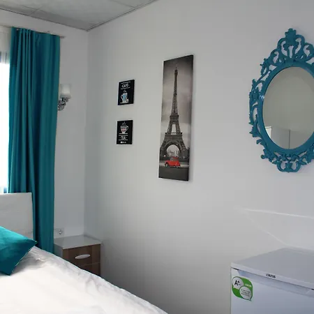 Mavi & Restaurant 2*