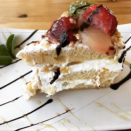 Mavi & Restaurant 호텔 디딤