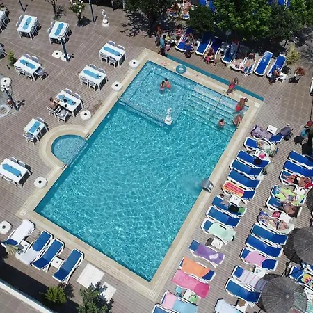 Mavi & Restaurant 3*