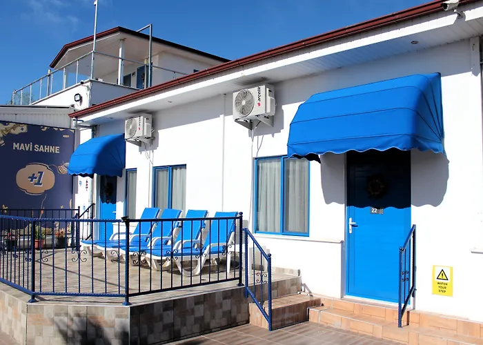 Mavi & Restaurant 3*