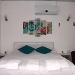 Mavi & Restaurant ديديم