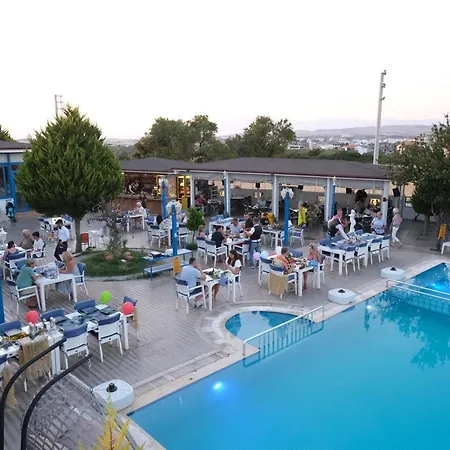 Mavi & Restaurant Hotel