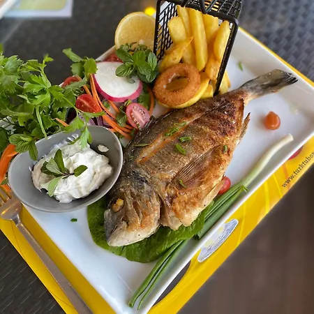 Hotel Mavi & Restaurant 2*
