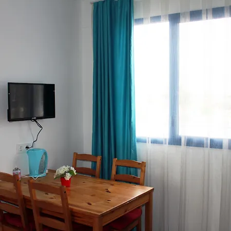 Отель Mavi & Restaurant Дидим