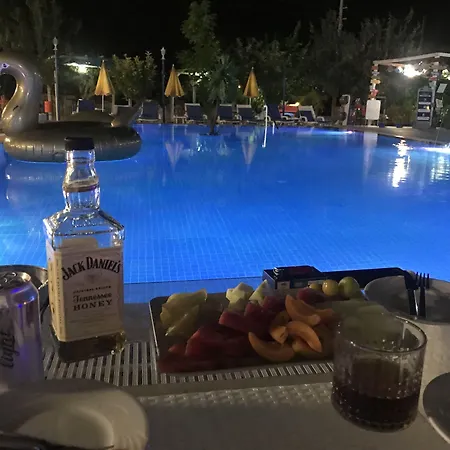 Mavi & Restaurant Отель