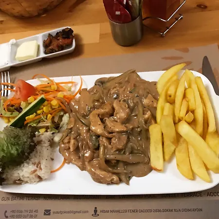 Mavi & Restaurant 2*