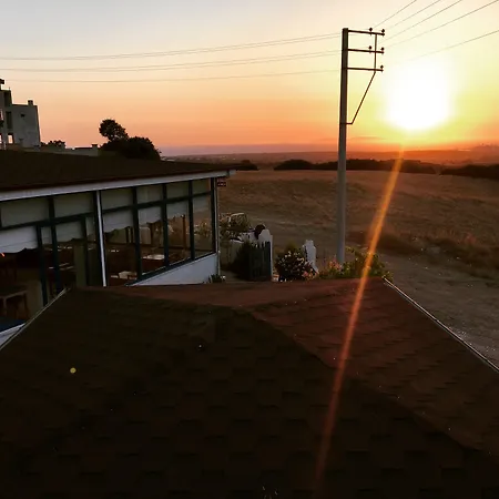 Отель Mavi & Restaurant 2*