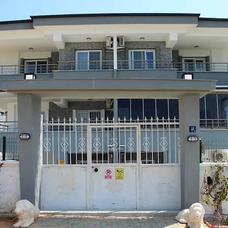 Mavi & Restaurant Отель 2*