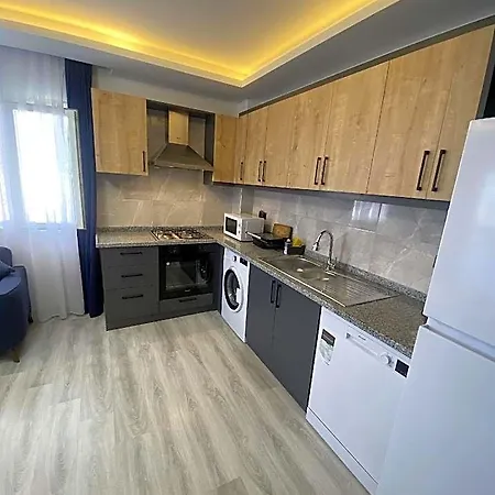 Mavi & Restaurant Hotel 3*