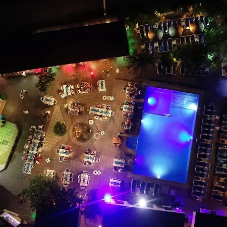 Mavi & Restaurant 2* Didim